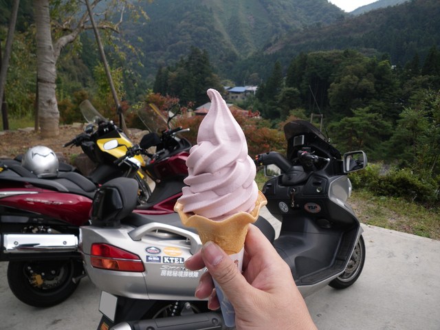 a0116205_0395423.jpg