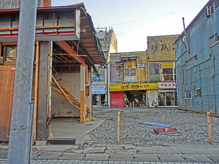 e0064400_22423989.jpg