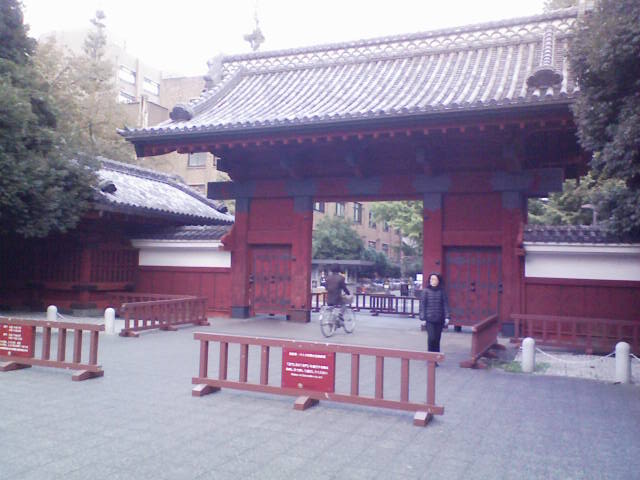 e0089438_0372721.jpg