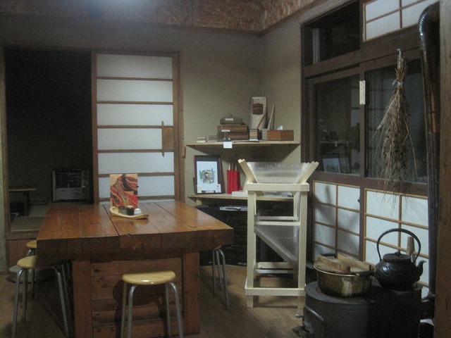 f0202703_22481216.jpg