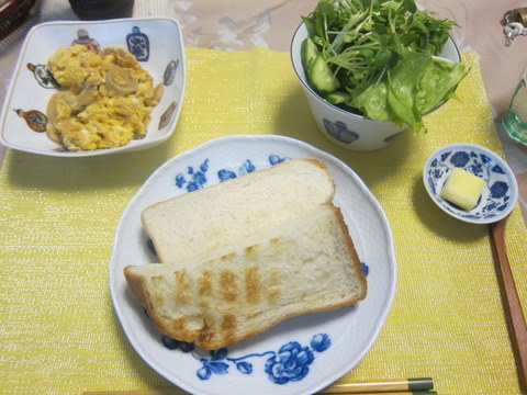 e0018143_0391061.jpg
