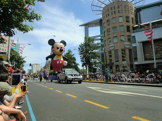 d0181213_1057132.jpg