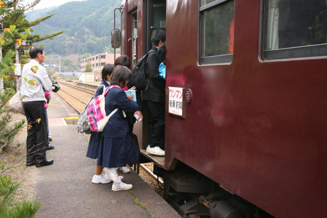 f0017530_21342375.jpg