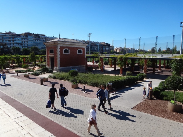 e0238838_341010.jpg