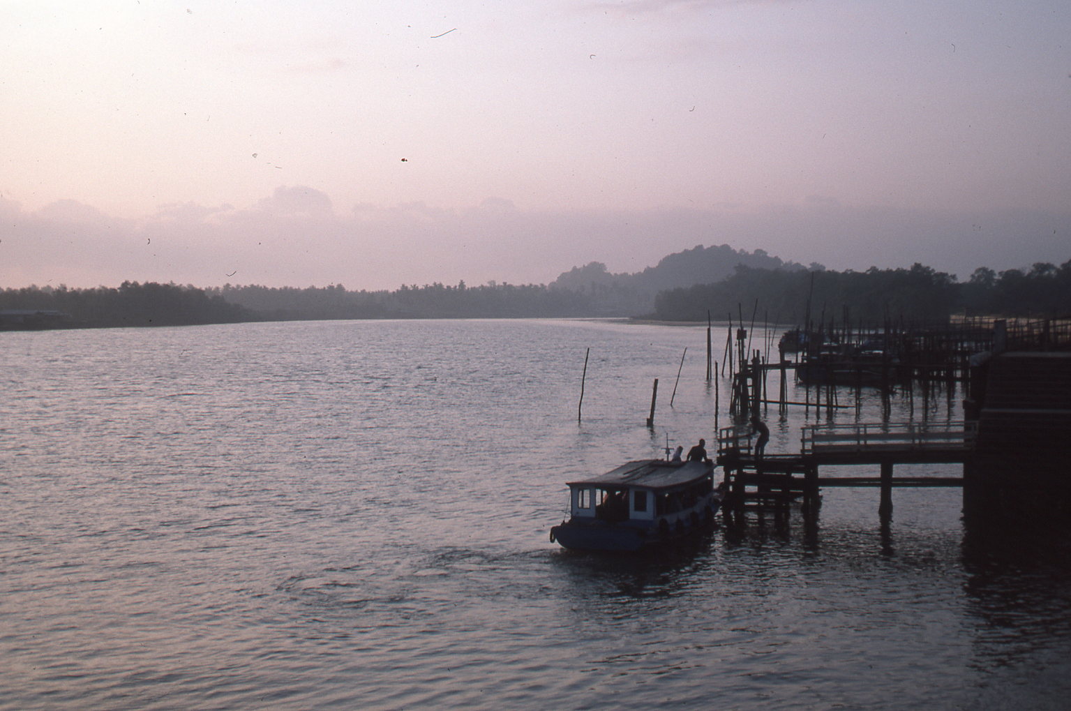 e0228025_1521063.jpg