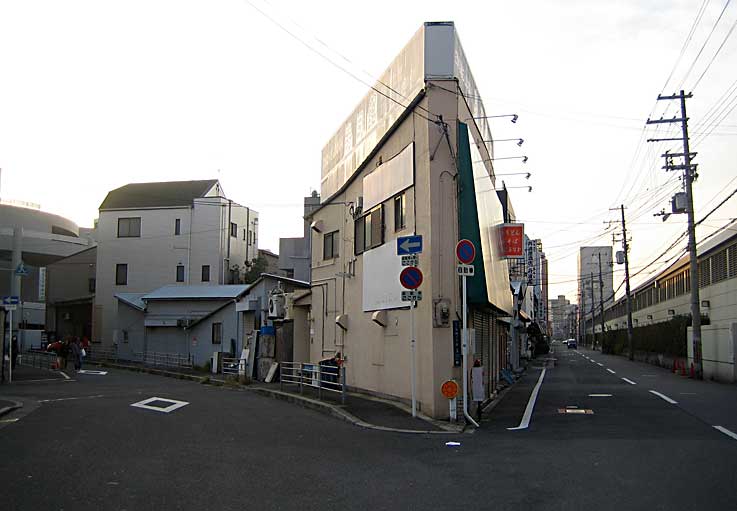 b0057679_835267.jpg