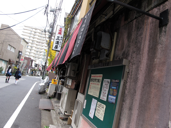 f0225953_01043.jpg