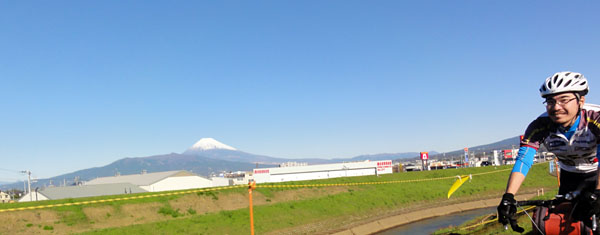 e0089826_21571323.jpg