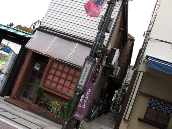 f0225953_11440.jpg