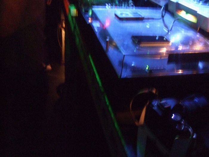 b0009206_10981.jpg