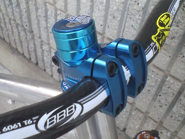 c0100318_12583890.jpg
