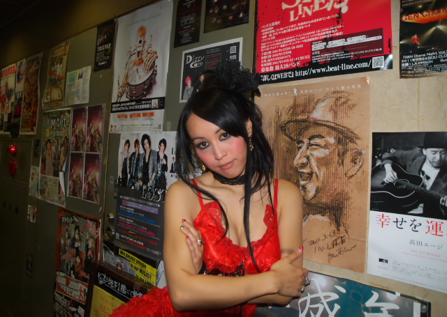 f0024992_9485199.jpg