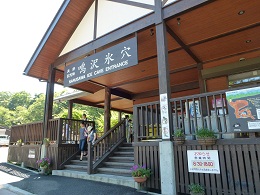 b0236895_1244940.jpg