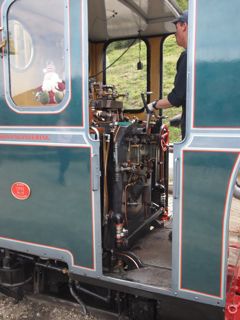 e0204850_557048.jpg