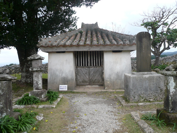 a0147890_1132038.jpg