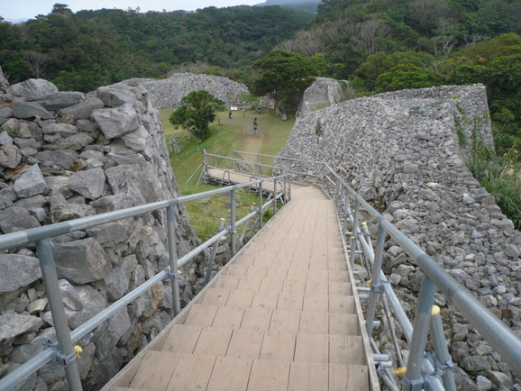 a0147890_1132569.jpg