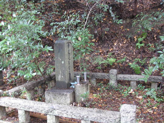 f0010195_1284857.jpg