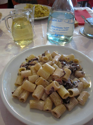 f0234936_836223.jpg