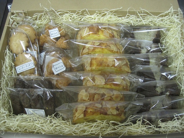 f0202703_2425197.jpg