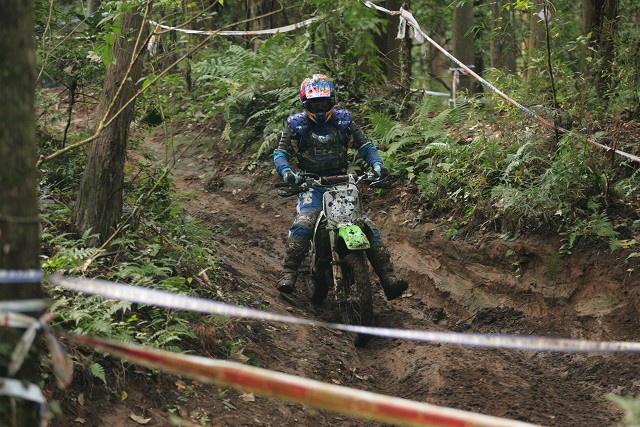 c0223419_1657315.jpg
