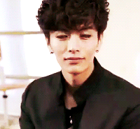 e0109292_7564828.gif