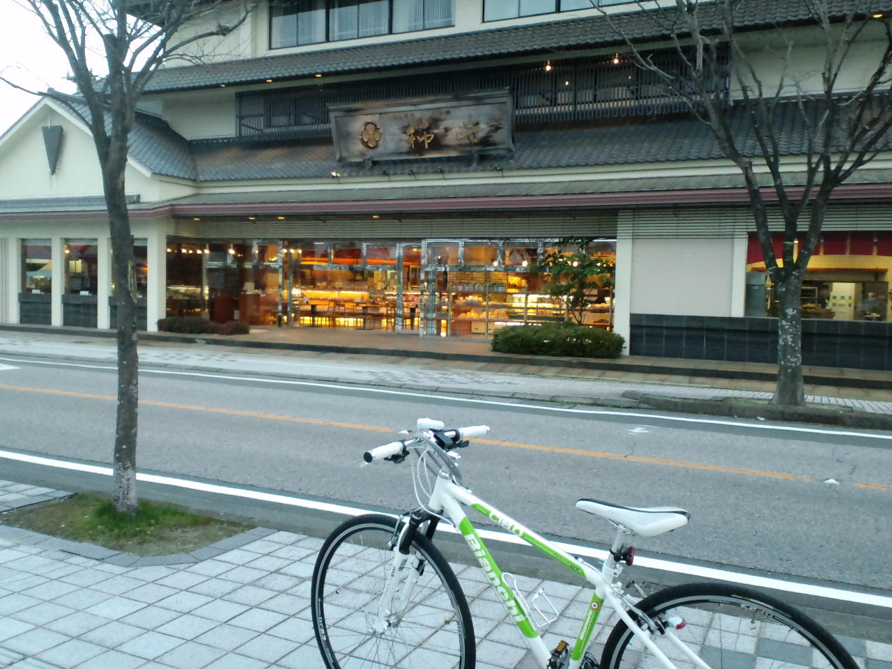 b0076739_22223395.jpg