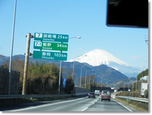 f0182121_2358529.jpg