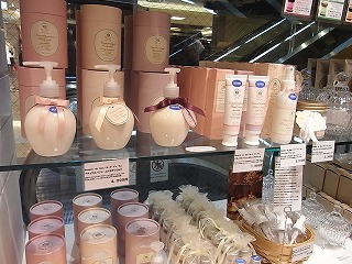 d0181592_185418100.jpg