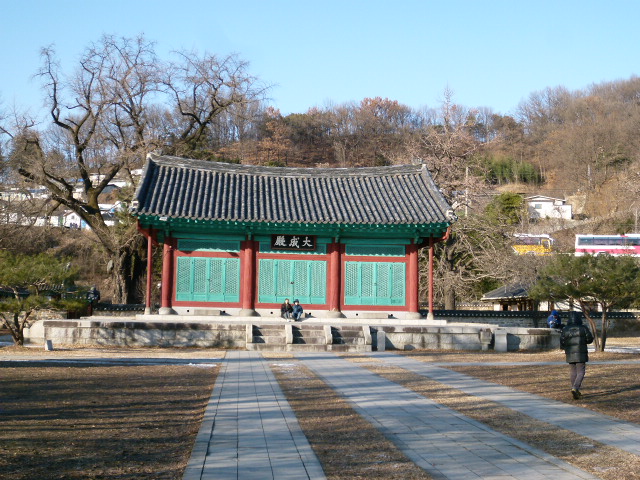 a0140305_0212116.jpg