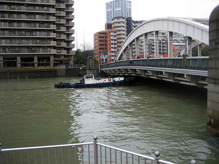 b0057679_7373877.jpg