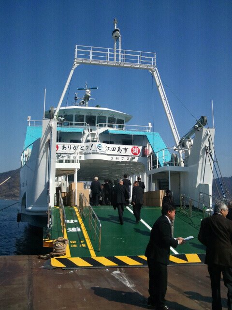 b0017844_0292145.jpg