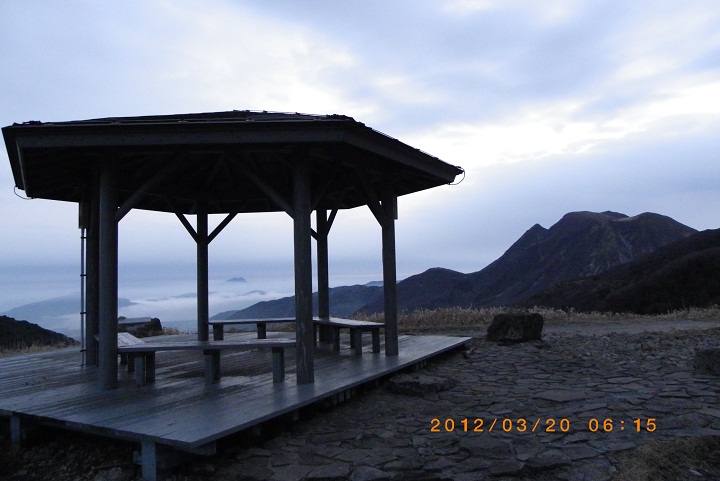 f0016066_5345645.jpg