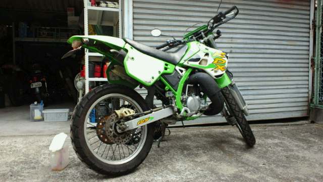 d0234851_23477.jpg