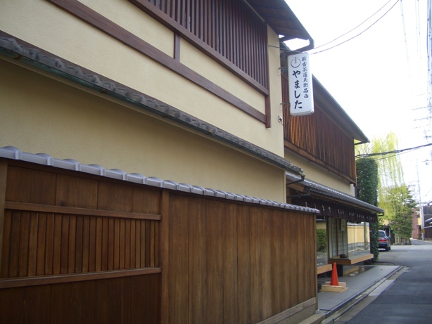 e0033713_1643131.jpg