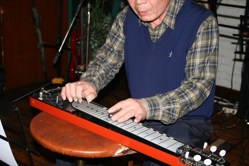 e0013207_1133221.jpg