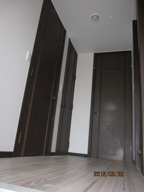 e0061092_2394715.jpg