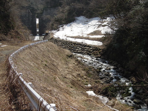 e0147226_2283112.jpg