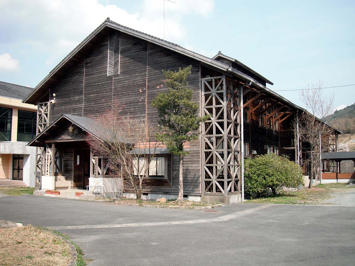 d0032222_102730100.jpg