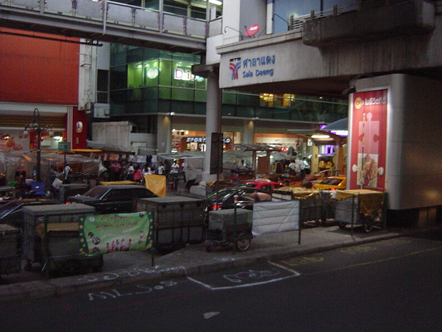 b0035675_1125138.jpg