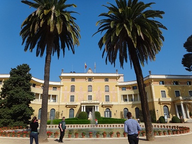e0238838_1125672.jpg