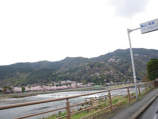 b0048766_1436288.jpg