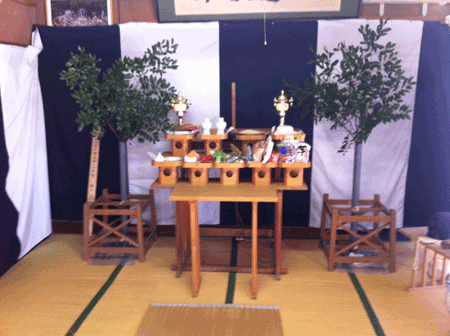 e0203037_2036431.gif