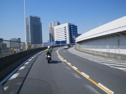 d0252642_2285341.jpg