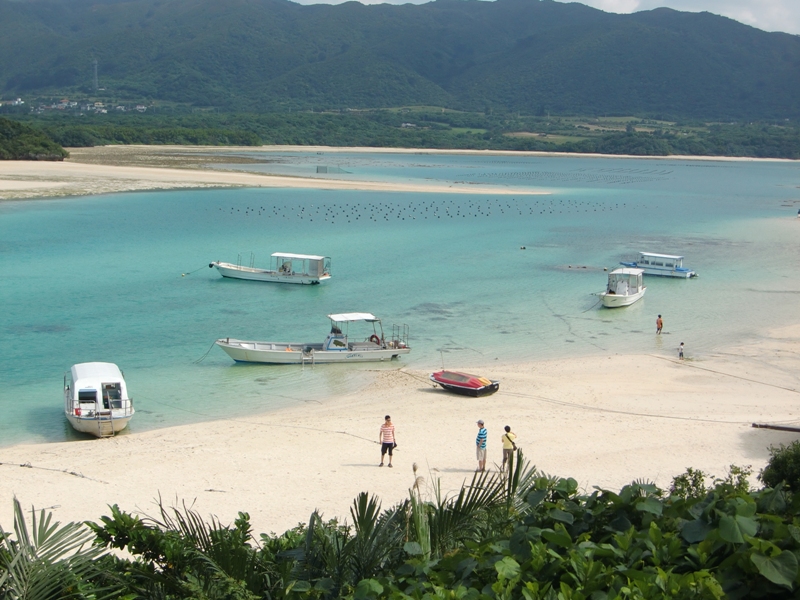 f0238779_6412310.jpg