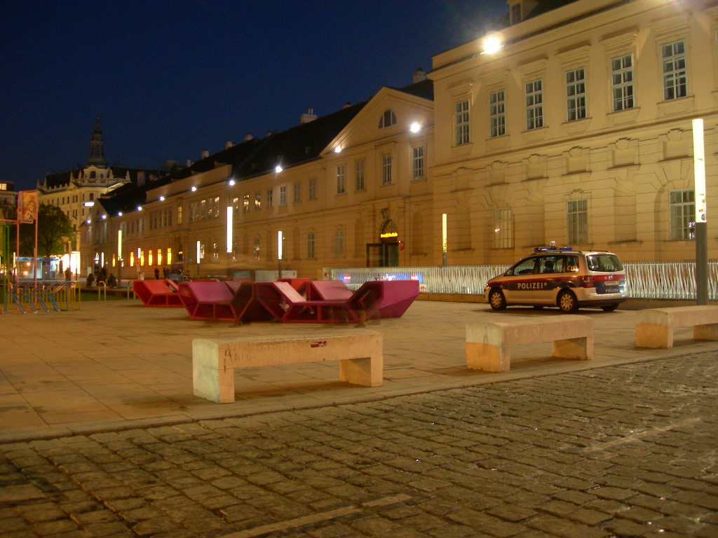 a0080183_321517.jpg