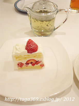 e0029472_03216100.jpg