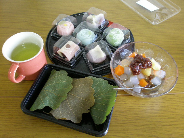 d0240514_1654193.jpg