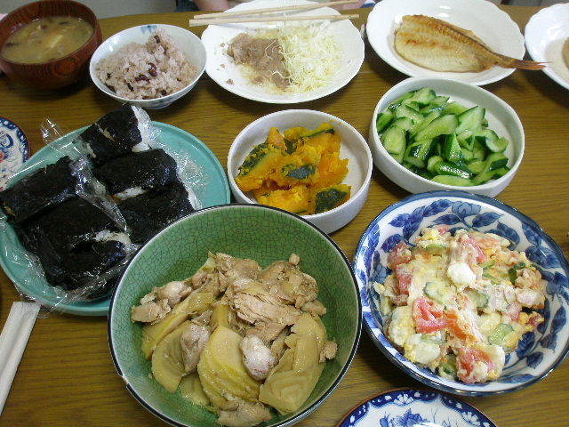 d0240514_1654341.jpg