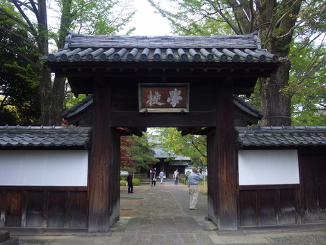 f0232910_2314446.jpg