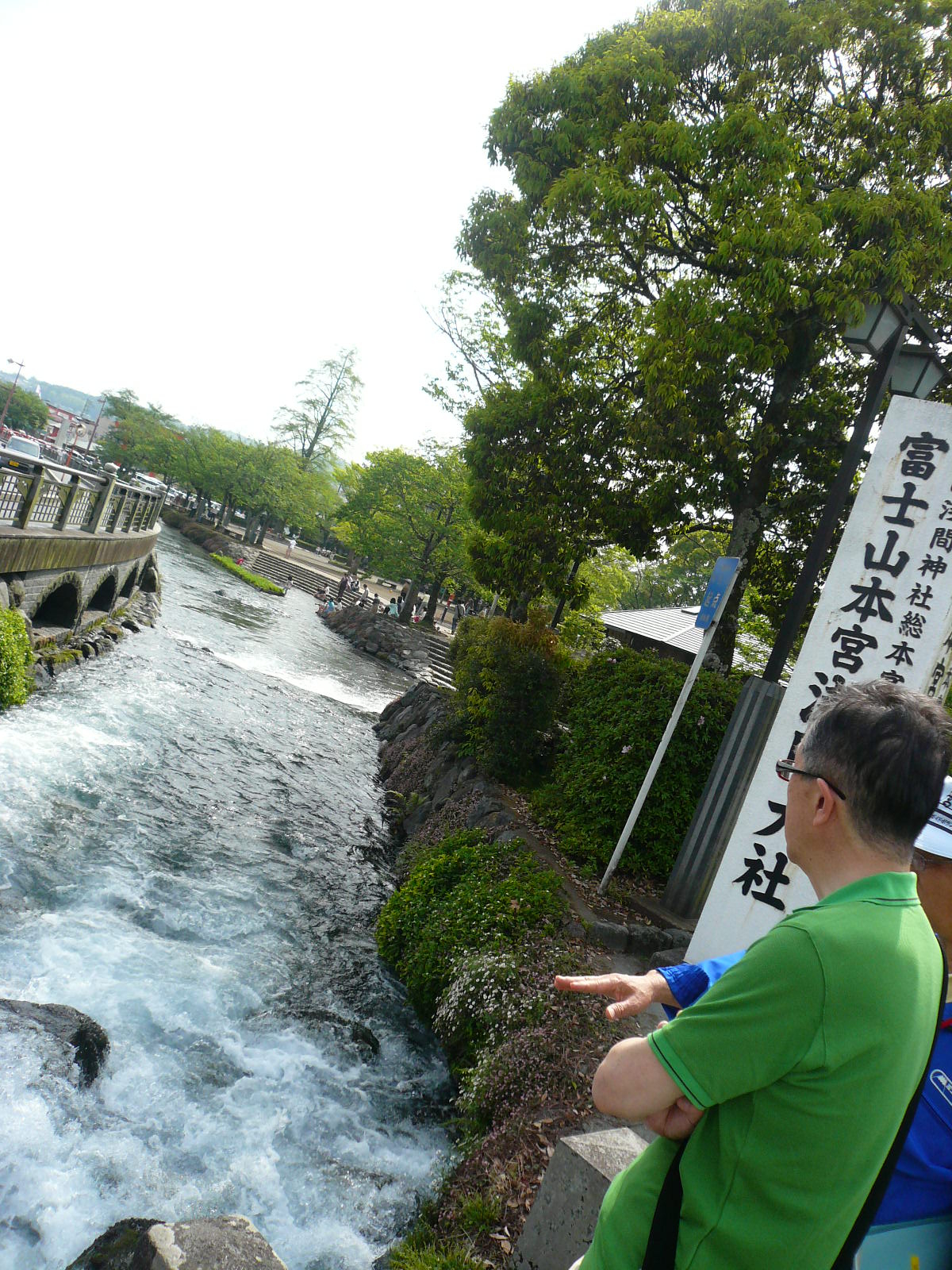f0163920_1650228.jpg